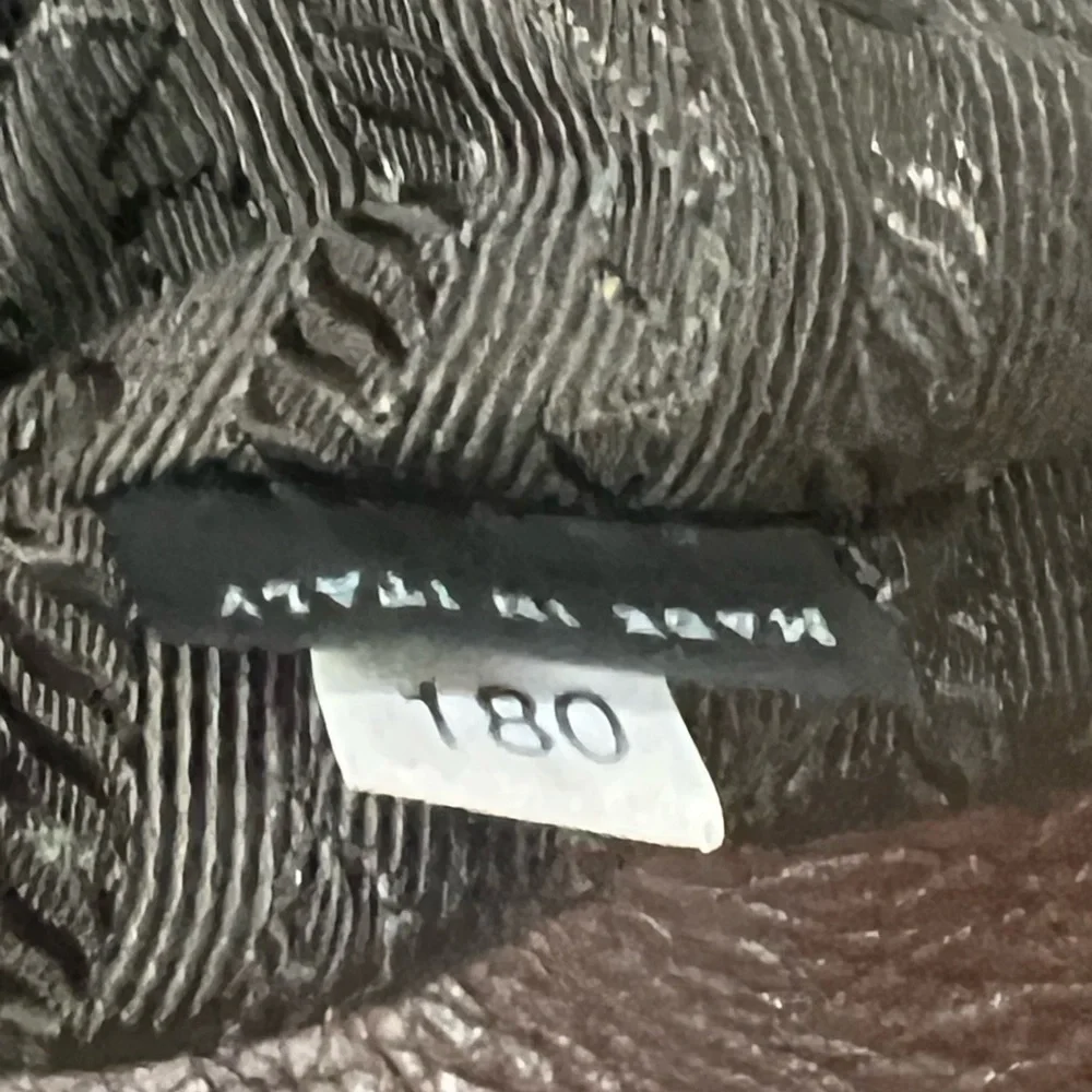 Prada Vitello Daino Messenger Bag